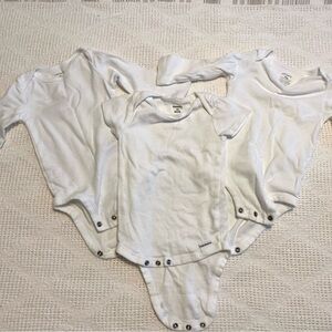3 pack bundle Classic White Cotton Baby One-Piece Bodysuit